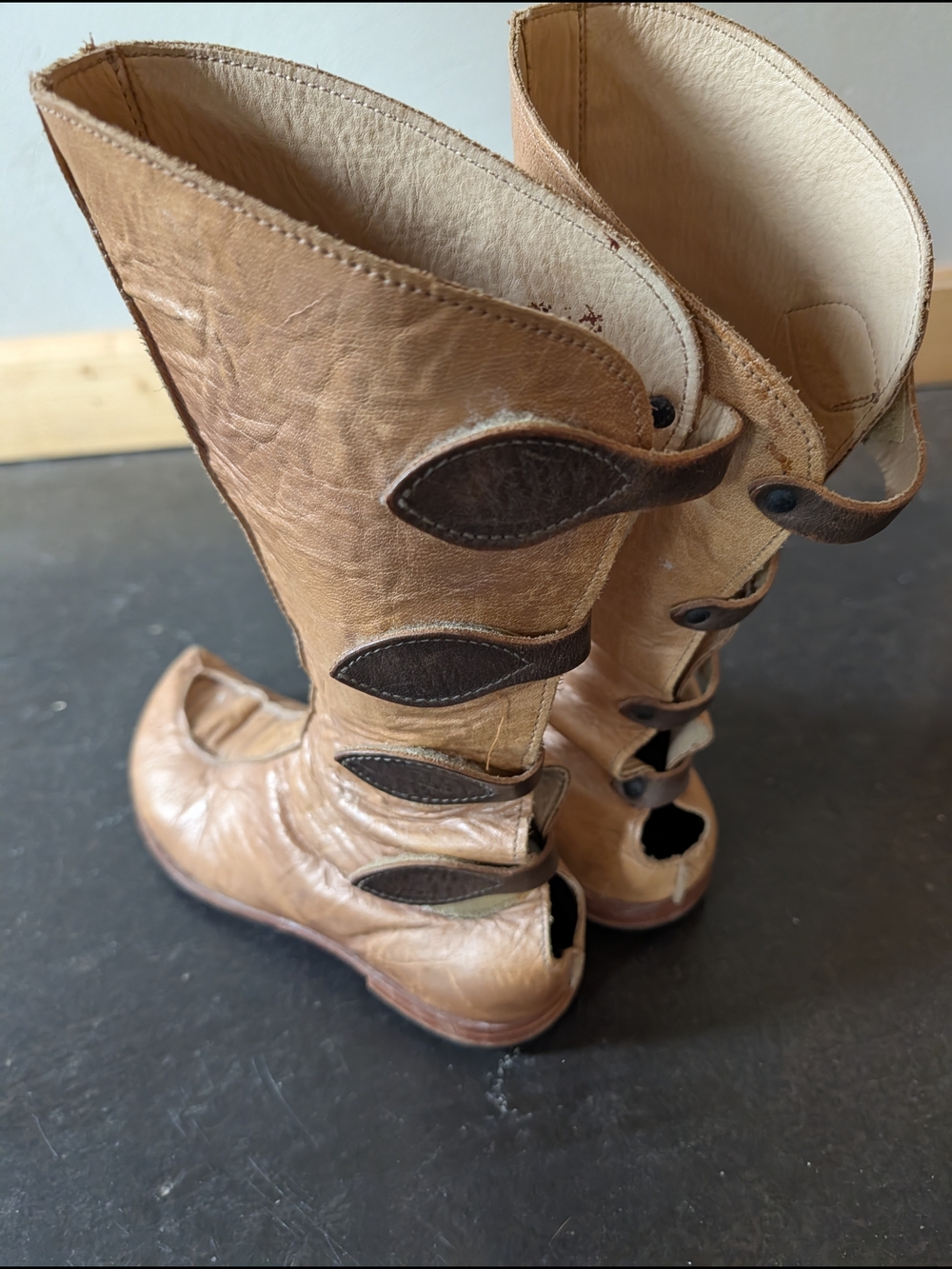 Women's Cydwoq Custom Leather Mid-Calf Boots with Leaf Strap Accents - Picture 10 of 10